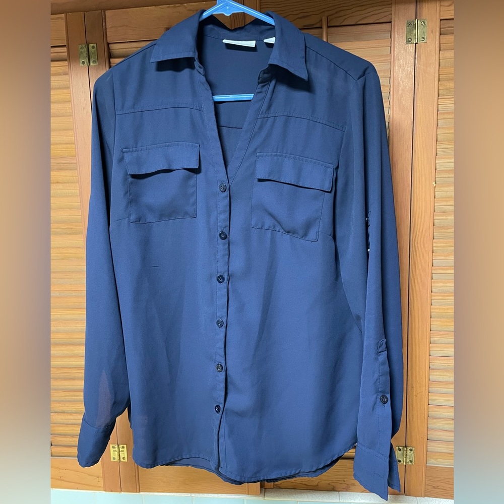 Women’s NewYork&Company women’s long sleeve blouse, blue, size S